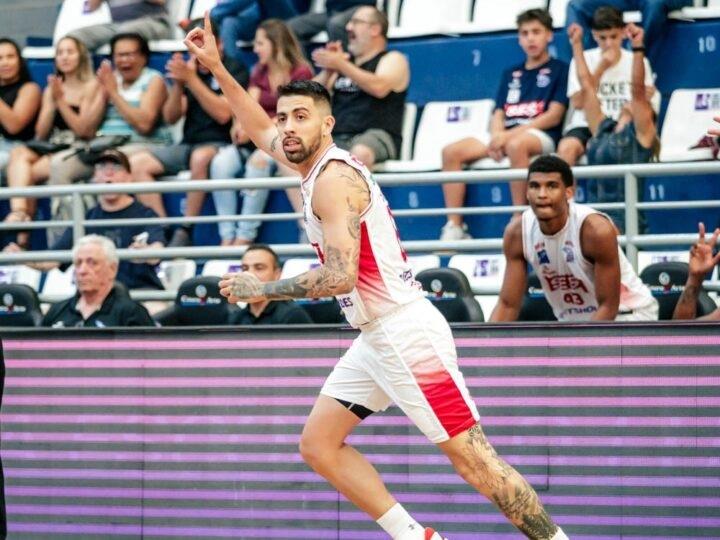 SESI FRANCA BASQUETE RENOVA COM SANTIAGO SCALA