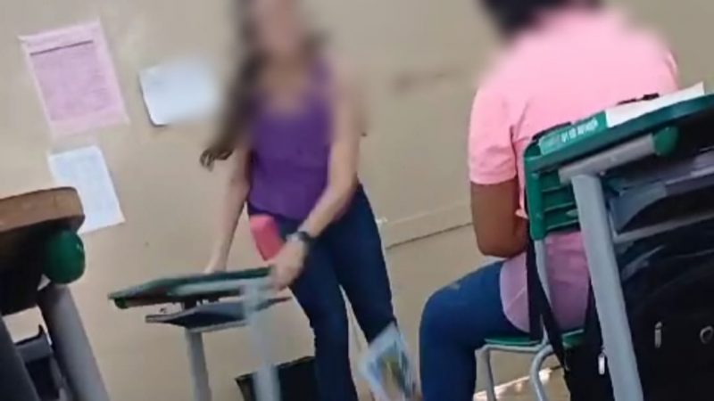 Professora é filmada gritando e puxando carteira de adolescente com deficiência em Sales Oliveira