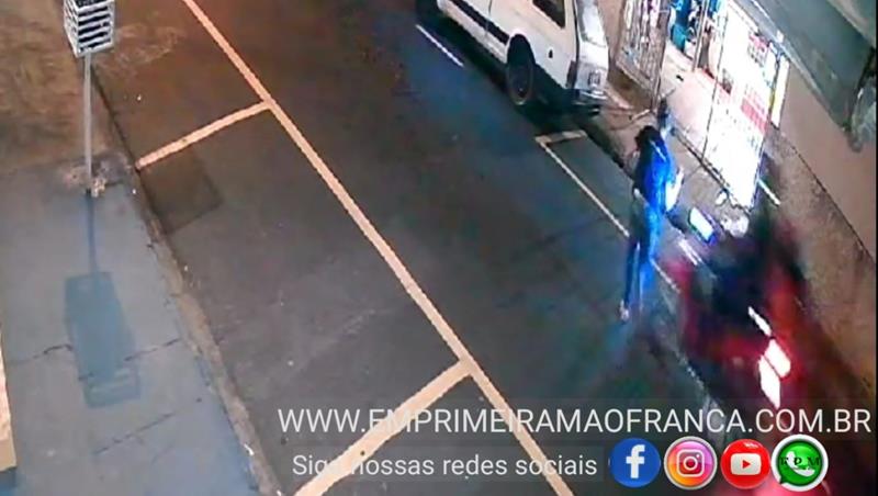 Garota de 12 anos sofre ferimentos graves após ser atropelada por moto em Franca