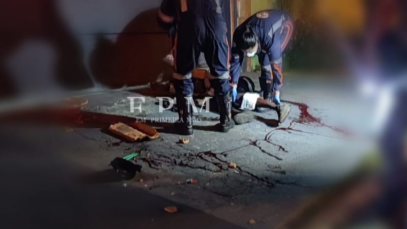 Ladrões tentam furtar residência, fogem pelos telhados e um acaba baleado em Franca