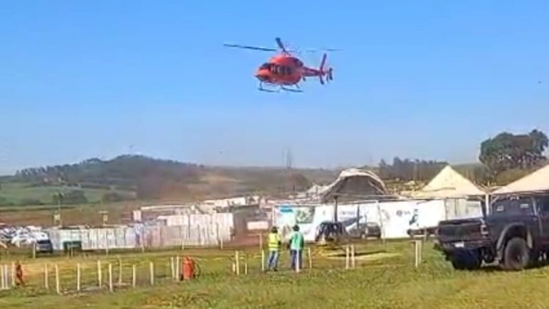 Três pessoas ficaram feridas após a queda de uma estrutura devido ao vento de um helicóptero na Agrishow