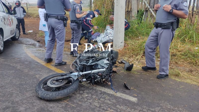 Motociclista morre após colidir em poste em avenida de Franca