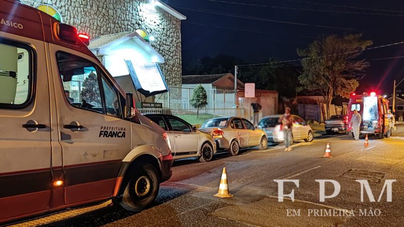 Homem é baleado no rosto e pede socorro em igreja na Vila Santa Cruz, em Franca