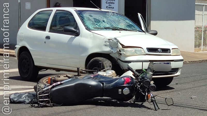 Motociclista fica ferido após sofrer acidente na Vila Santos Dumont em Franca