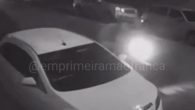 Criminoso é flagrado furtando moto na Vila Aparecida, em Franca