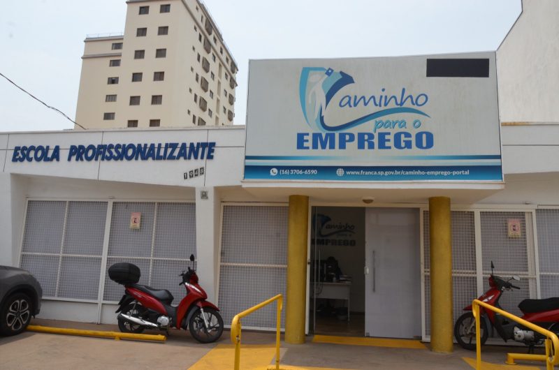 Prefeitura de Franca abre 54 vagas para cursos de informática