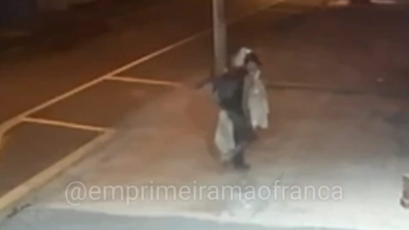 Criminoso furta grade de gás em barracão na Vila Rezende, em Franca