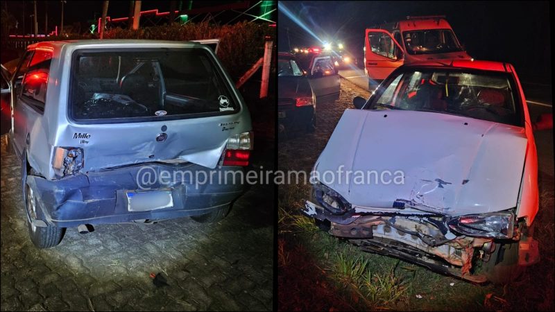 Colisão traseira deixa carros danificados em rodovia da região
