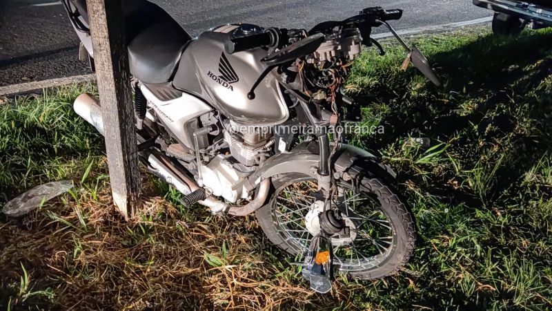 Colisão traseira deixa motociclista ferido na Cândido Portinari, em Franca