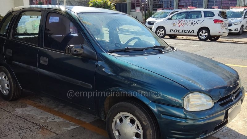 Veículo furtado em Ribeirão Preto é recuperado pela Polícia Militar em Franca