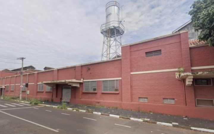 Prefeitura de Franca assina decreto de tombamento do prédio histórico da antiga fábrica MSM