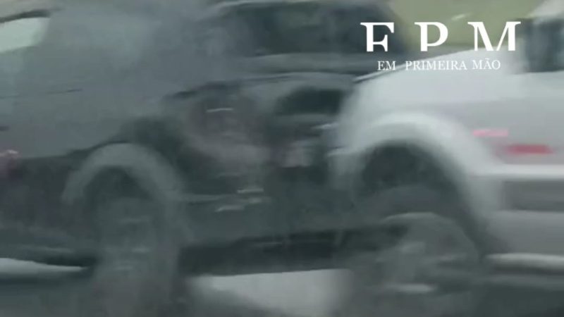Engavetamento em rodovia deixa trânsito lento em Franca
