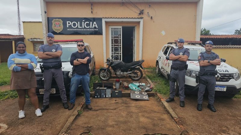 Polícias Militar e Civil recuperam moto e equipamentos escolares em São José da Bela Vista