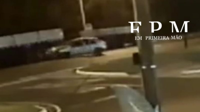 Câmera de segurança registrou acidente que deixou carro destruído após colidir com carreta em avenida de Franca