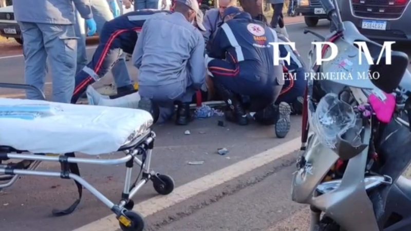 Colisão entre carro e moto deixa motociclista em estado grave na rodovia João Traficante