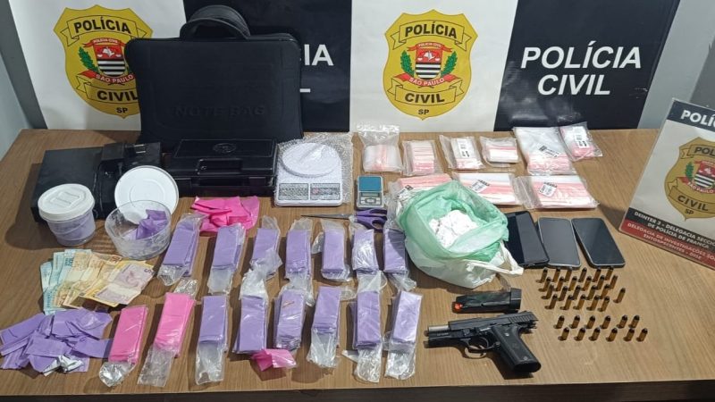 Operação da Polícia Civil em Franca termina com prisão por tráfico e apreensões de arma, munições e cocaína