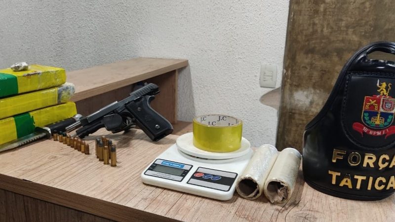 Força Tática apreende arma de fogo, munições e mais de 3 kg de maconha durante operação em Franca