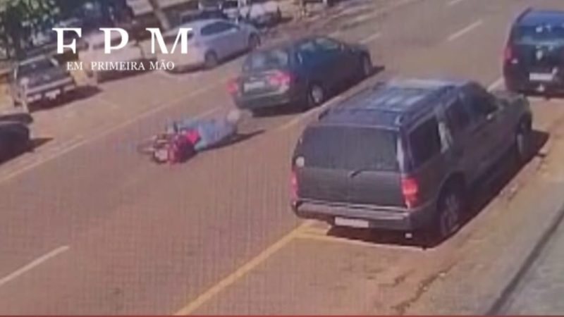 Motociclista fica ferido após ser derrubado por veículo em avenida de Franca