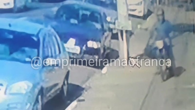 Mulher é ameaçada e agredida durante tentativa de assalto em Franca