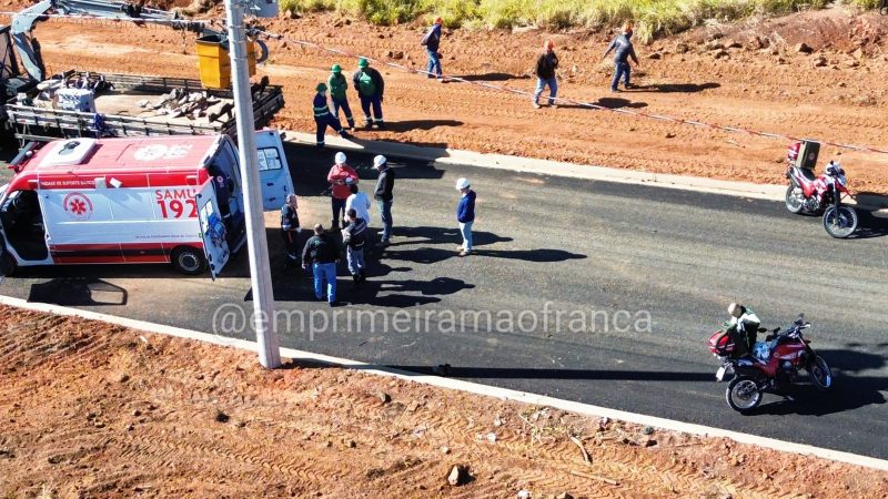 Trabalhador sofre queda durante serviço em poste em loteamento de Franca