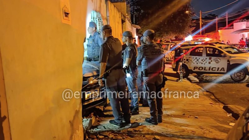 Homem é executado a tiros dentro de carro no Jardim Aeroporto III, em Franca
