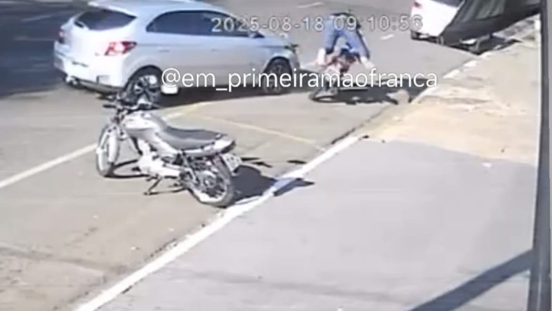 Motociclista fica ferido após sofrer acidente em avenida de Franca