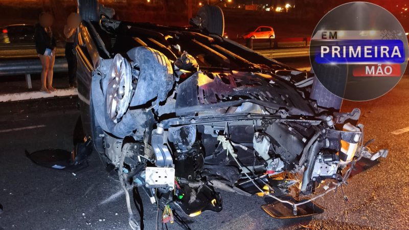 Motorista sai ileso após grave acidente na avenida Ismael Alonso y Alonso em Franca
