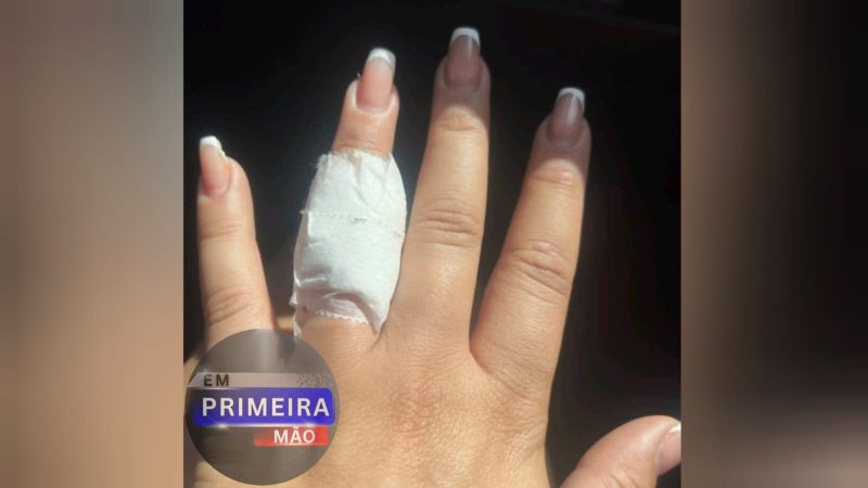 Mulheres são vítimas de assalto e têm alianças roubadas; uma vítima ficou ferida