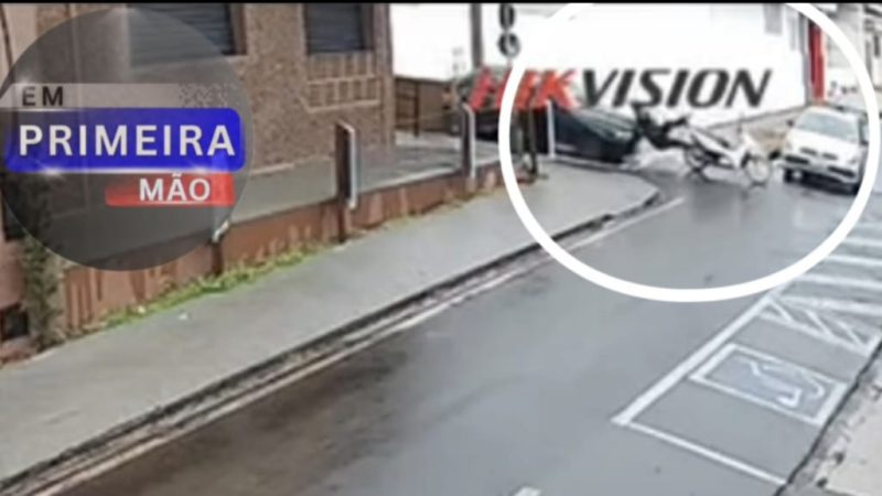 Motorista foge após atingir motociclista no Centro de Franca