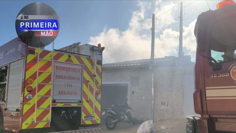 Incêndio em residência mobiliza equipes do Corpo de Bombeiros em Franca
