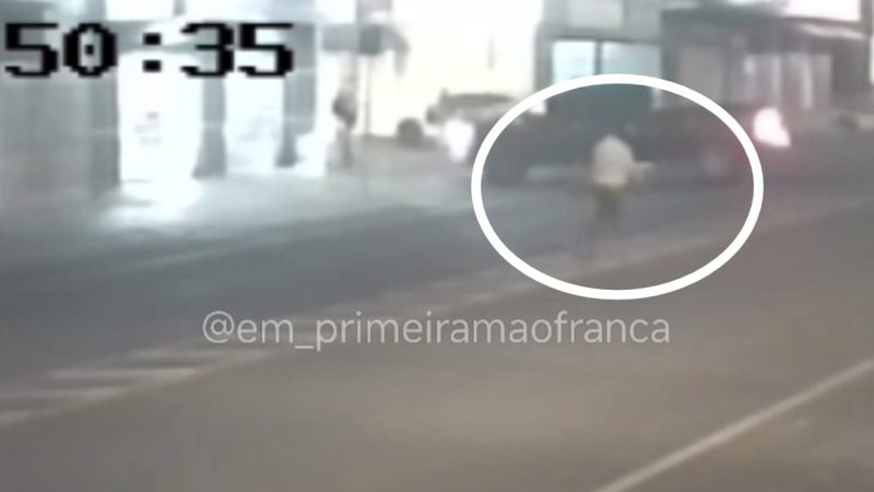 Câmera de segurança registra atropelamento na Avenida Brasil