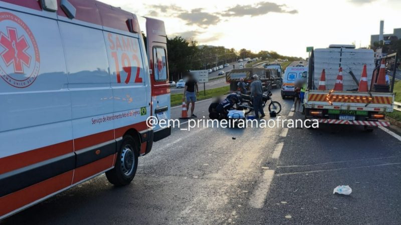 Motociclista fica em estado grave em acidente na Ronan Rocha em Franca