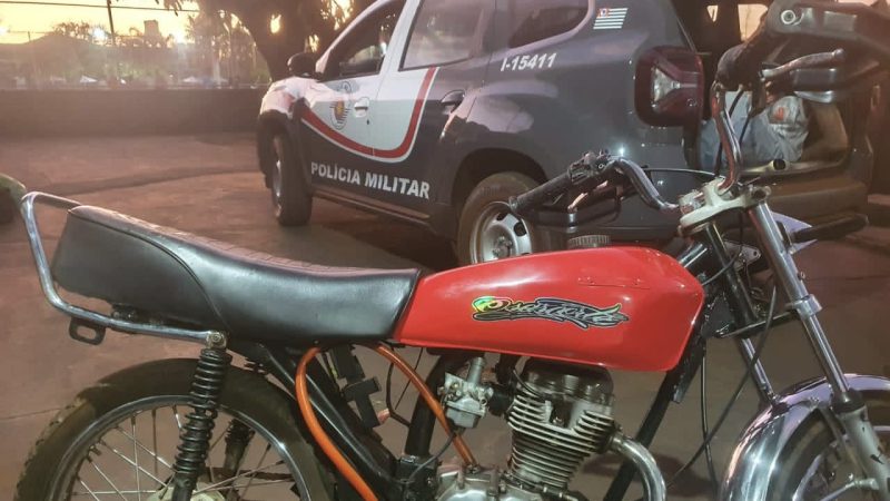 Polícia Militar prende homem com moto adulterada em Morro Agudo