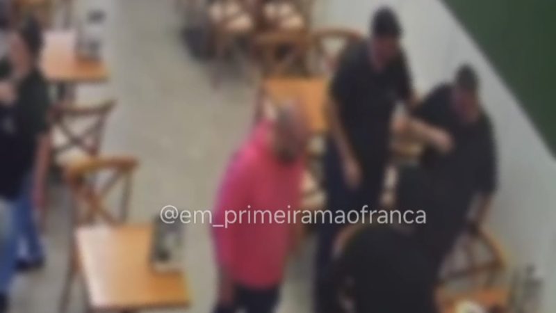 Ato heroico: Funcionário de padaria salva cliente engasgado durante o almoço em Franca