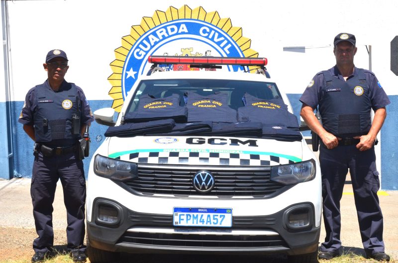 Prefeitura de Franca entrega 61 novos coletes balísticos para a Guarda Civil