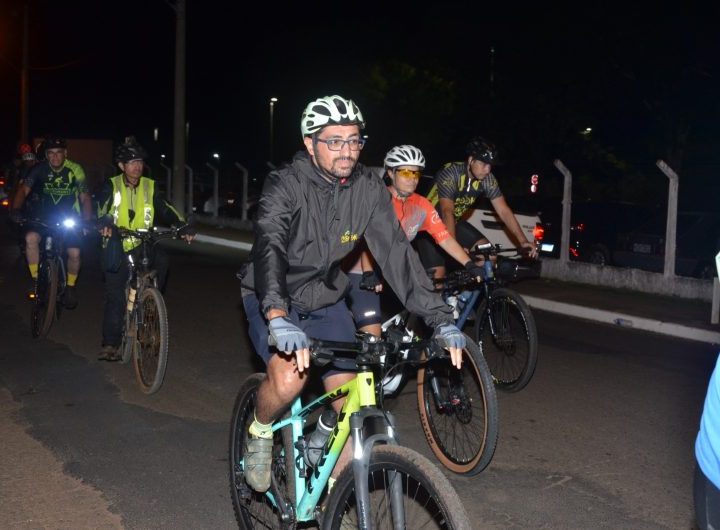 ‘Esporte e Cultura’ realiza nova edição do Passeio Ciclístico Noturno
