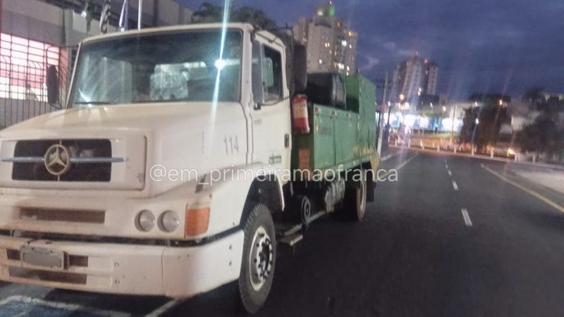 Policiais de Franca prendem criminoso com caminhão furtado em Minas Gerais