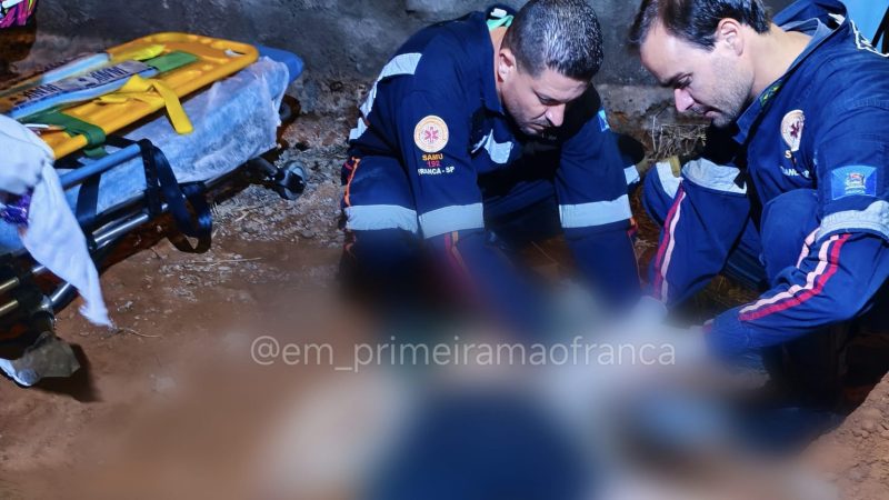 Jovem fica em estado grave após colidir moto em muro no Distrito Industrial em Franca