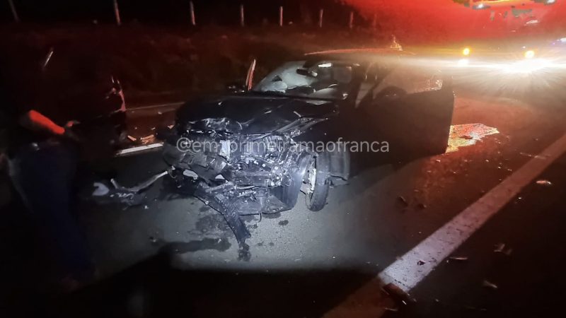 Acidente com três veículos deixa dois feridos na rodovia Ronan Rocha