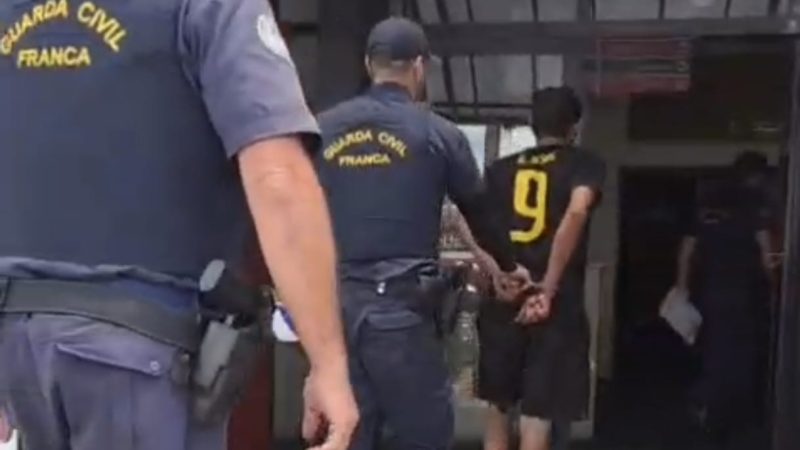 Trio é detido por tráfico de drogas pela GCM na área central de Franca