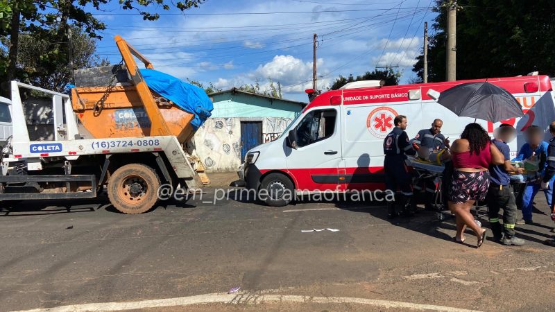 Colisão entre moto e caminhão deixa motociclista ferido em avenida de Franca