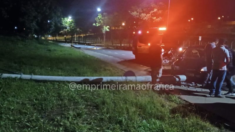 Pelo menos cinco postes foram derrubados em dois dias em Franca