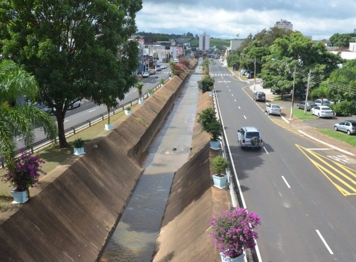 Empresas apresentam propostas para obras de combate às enchentes em Franca