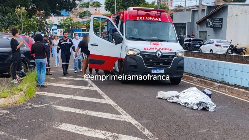 Mulher morre após ser atropelada por caminhão em avenida de Franca