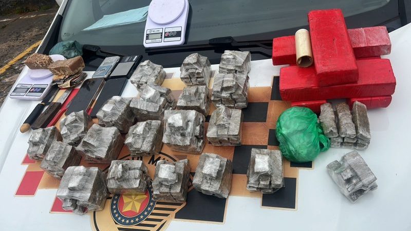 Traficante é preso com mais de 10 quilos de drogas no Jardim Aeroporto III, em Franca