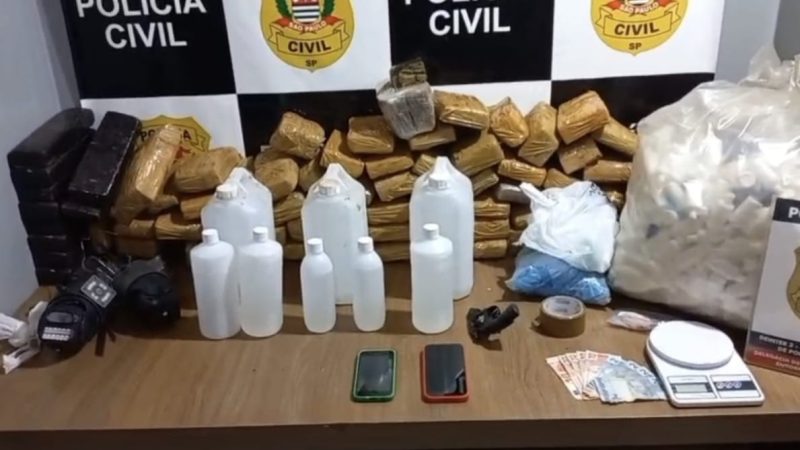 DISE de Franca desarticula “casa bomba” e apreende drogas, arma e motos em chácara