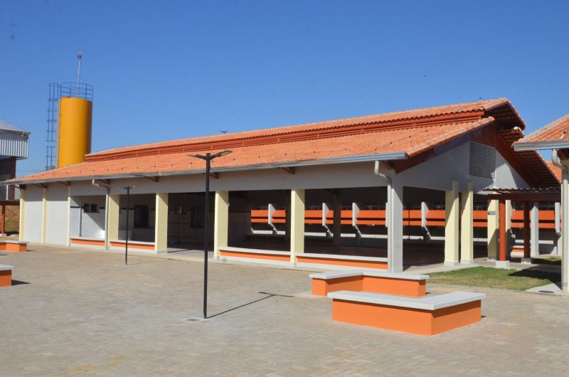 Escolas municipais voltam às aulas nesta quinta-feira