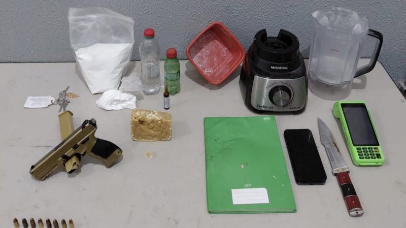 BAEP prende homem por tráfico e posse de arma de fogo na região