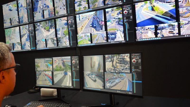 Franca terá câmeras inteligentes para identificar criminosos e carros roubados