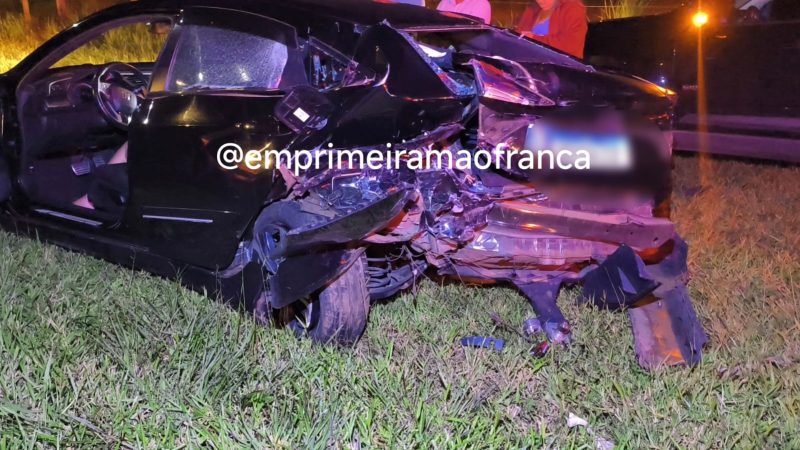 Colisão traseira envolvendo três veículos deixa feridos na rodovia Cândido Portinari